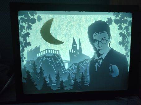 lightbox Harry